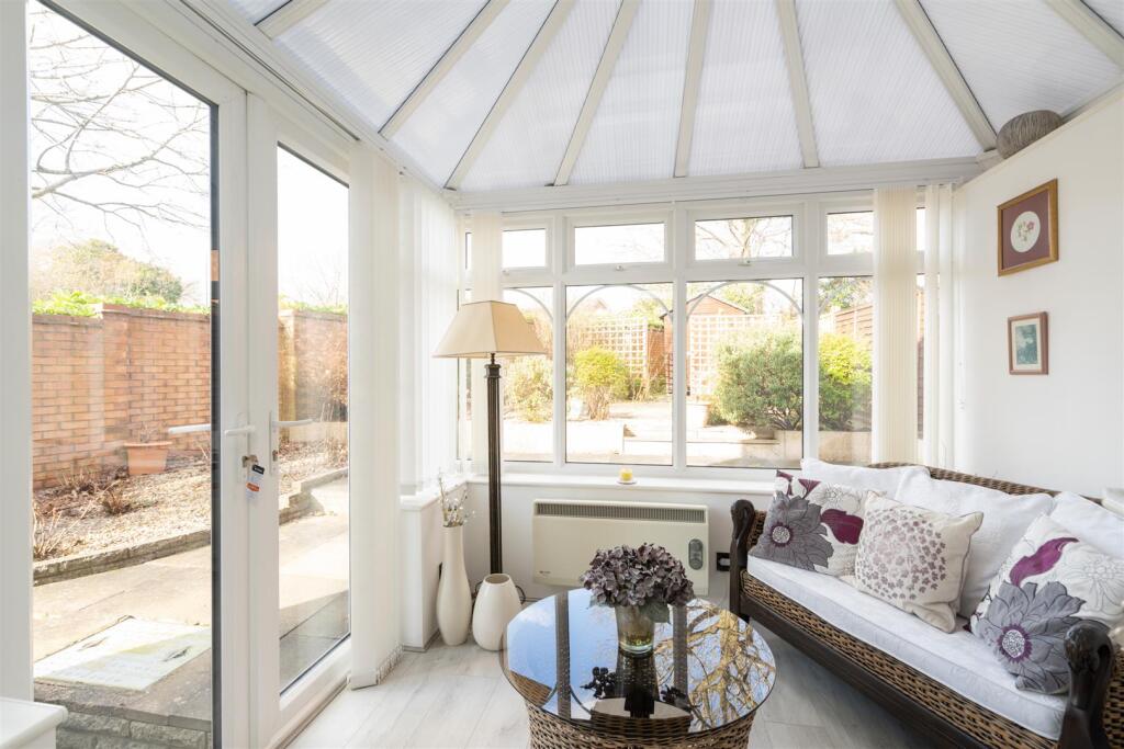 14 Sevington Close_15.jpg