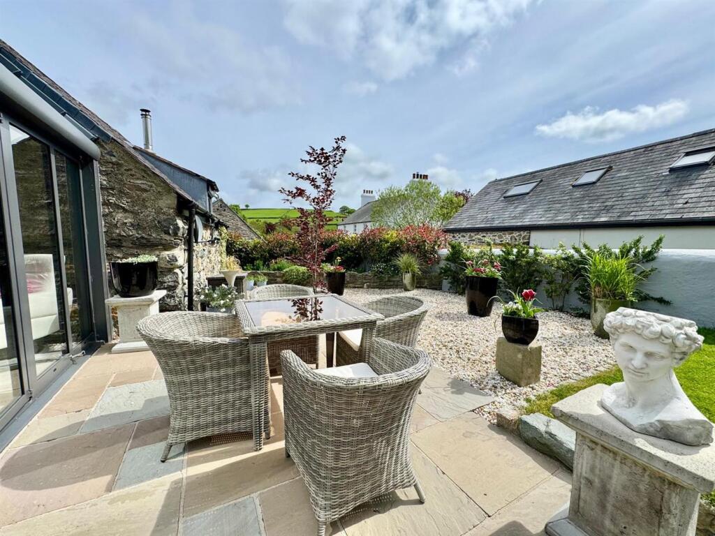 PHOTO-2025-05-18-18-17-01 (22).jpg