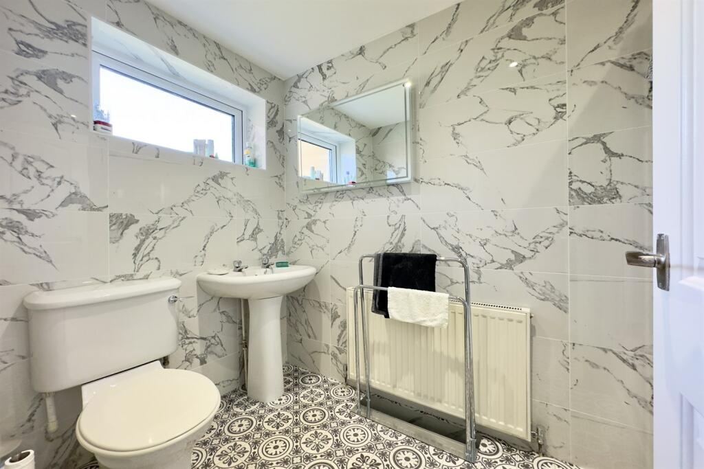 En-Suite Shower Room