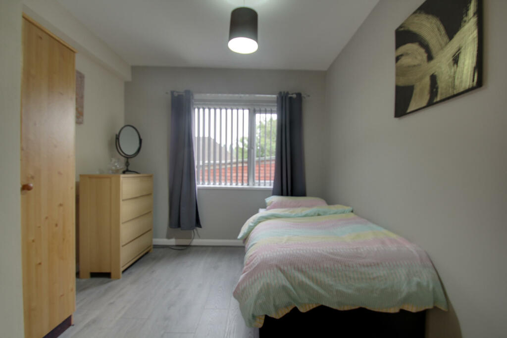 Room 4