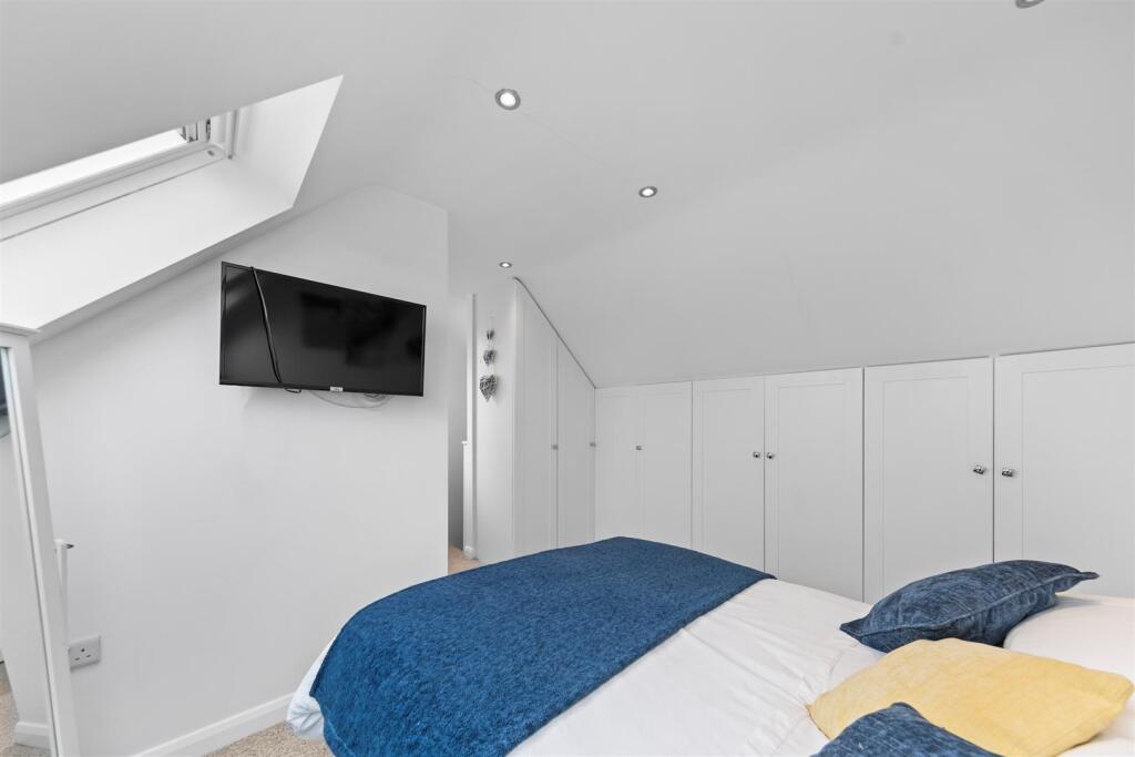31NewtonRd25.jpg