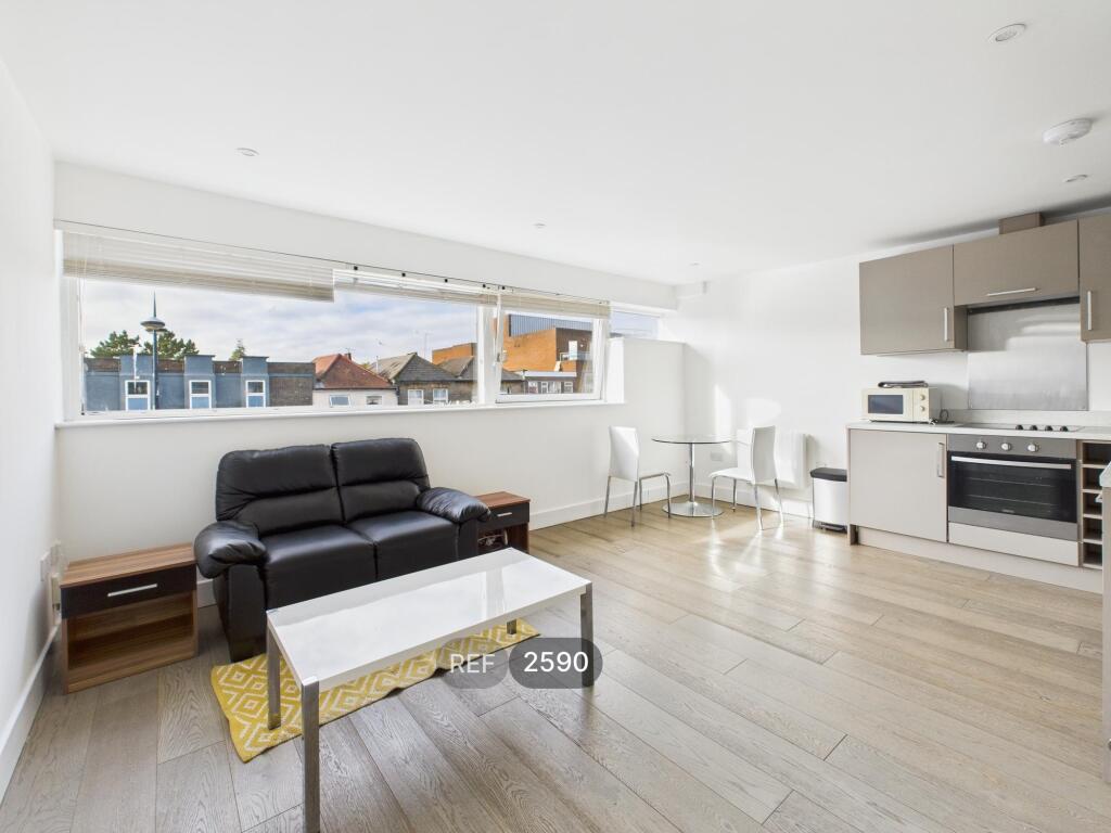 Kitchen / Living area