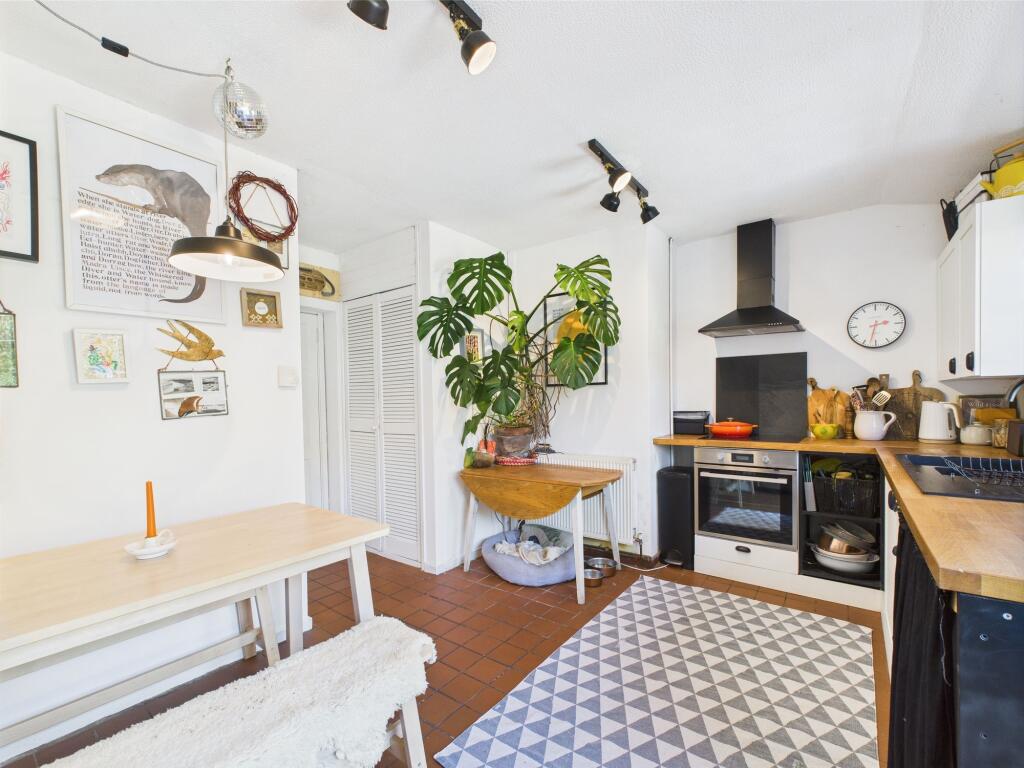 Kitchen/Breakfast Room