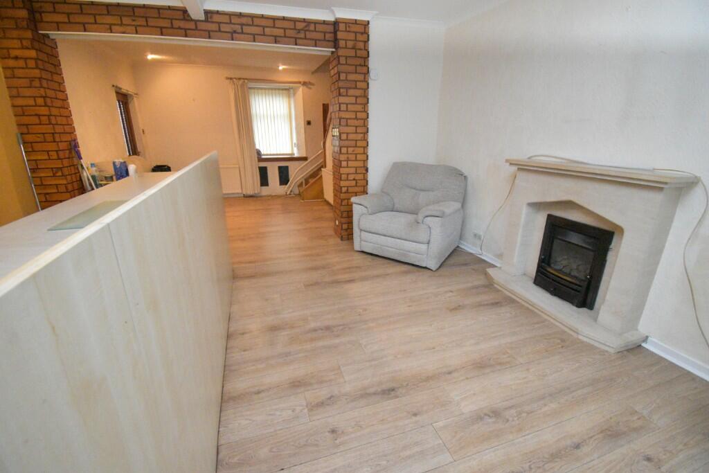 Lounge/Kitchen