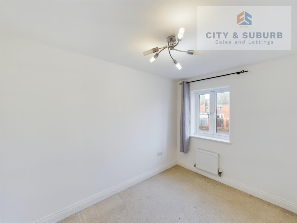 CAM01351G0-PR0058-STILL008