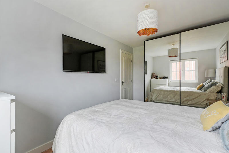 Double Bedroom 