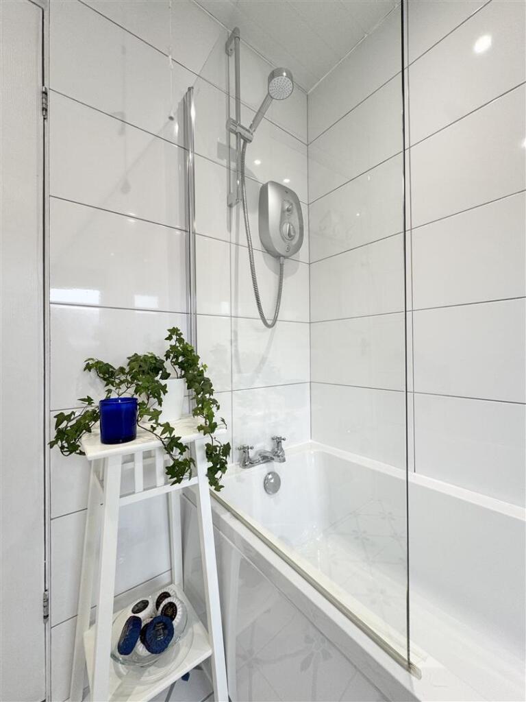 Bathroom Feature