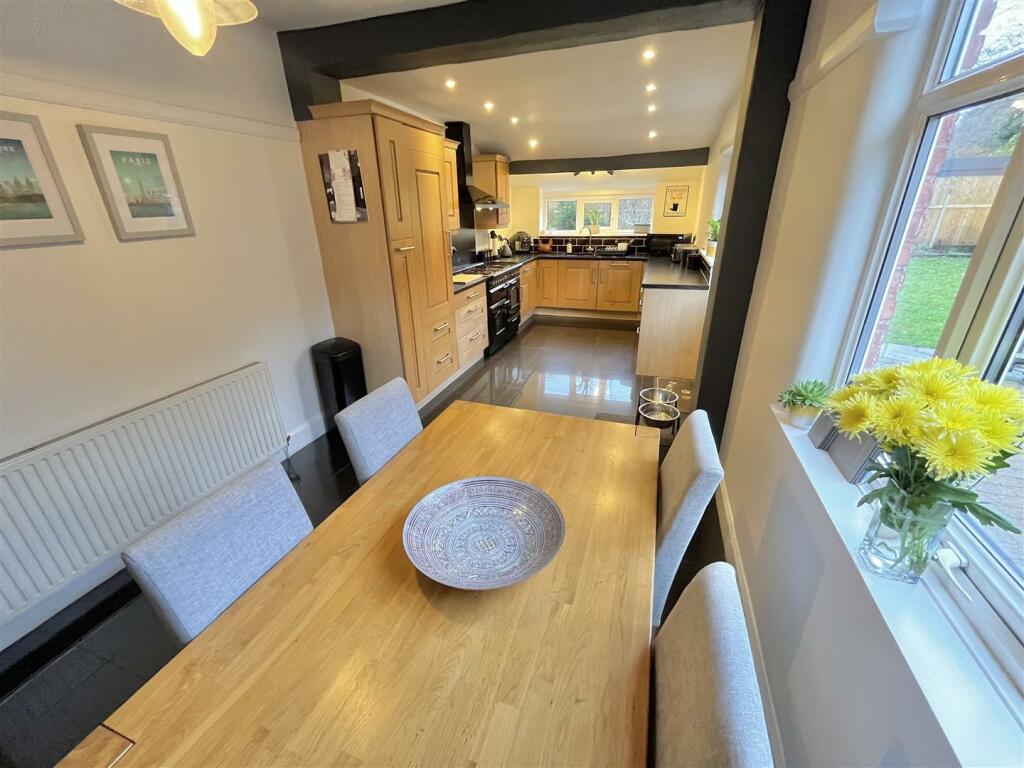 Dining Kitchen