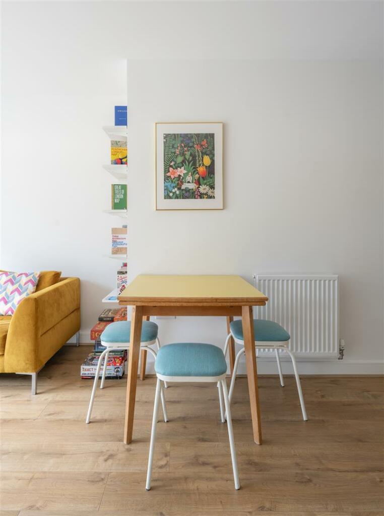 Hoffmans Road E17