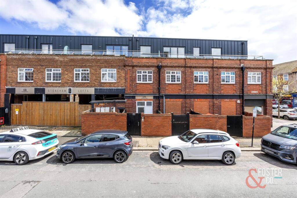 1A Stoneham Lofts, Flat 3-018.jpg