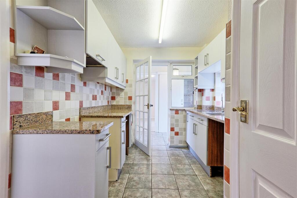 IMG_4199_200_201_easyHDR-interior3.jpg