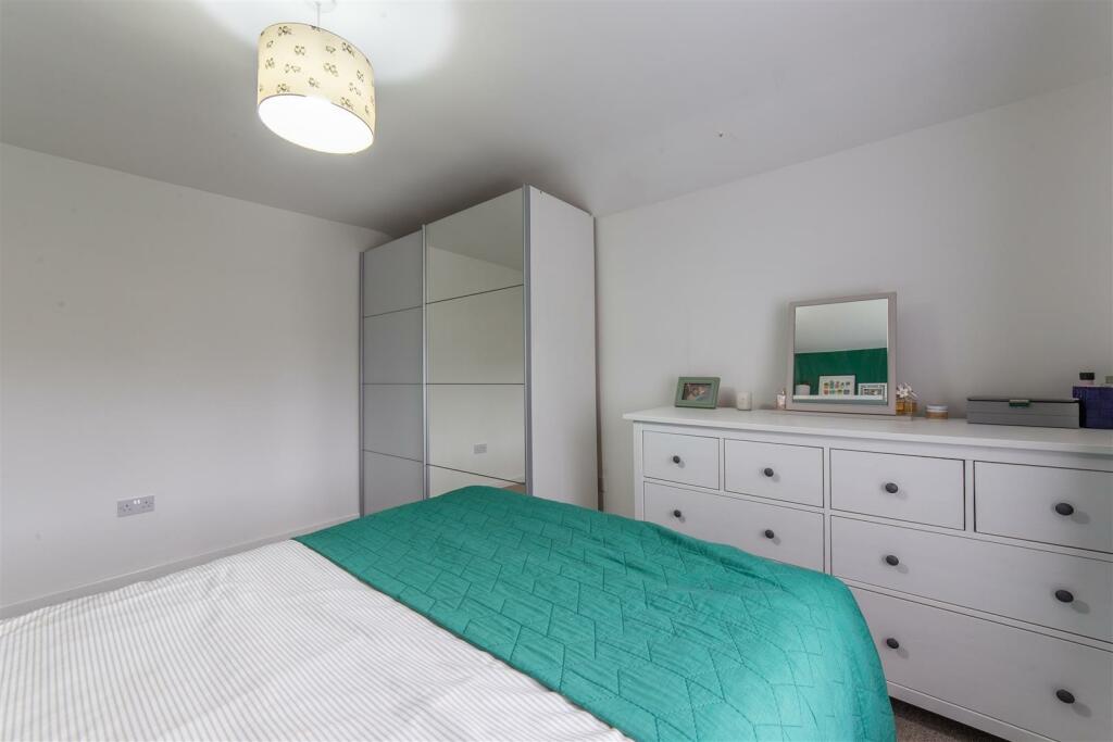 4 Fern Rise-2.jpg