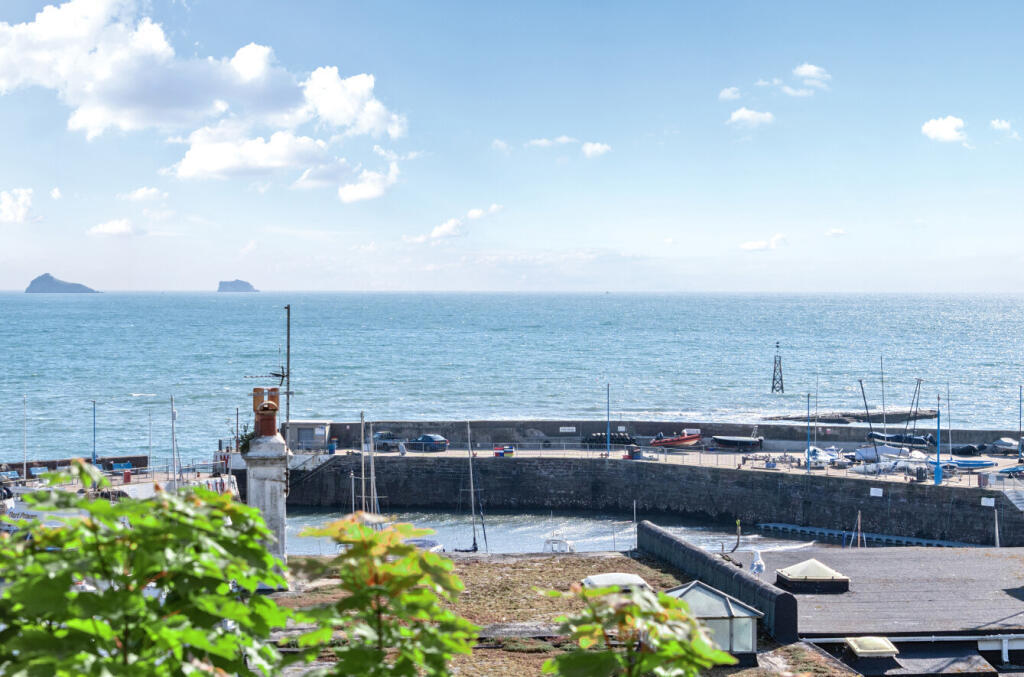 2-681c6b0e65030-1...