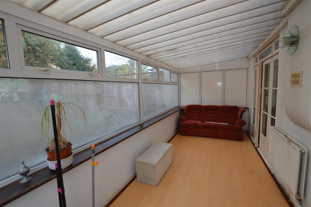 34 Whitton Dene cons.JPG