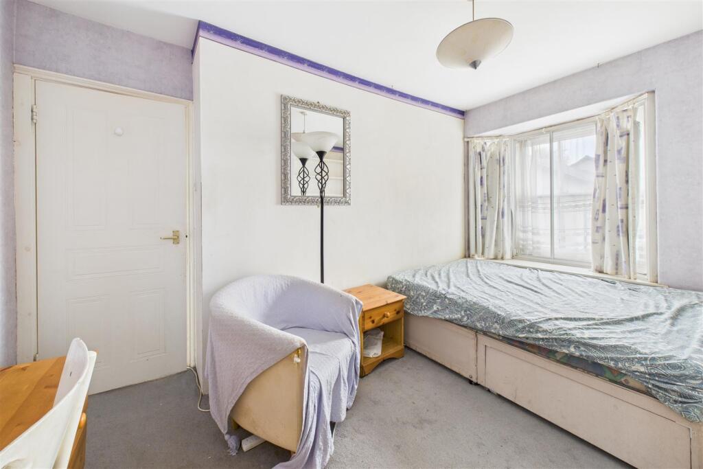 51 Benedict Street, Glastonbury, Somerset BA6 9NB 