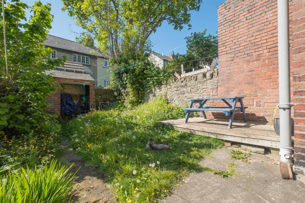 untitled (13 of 15).jpg