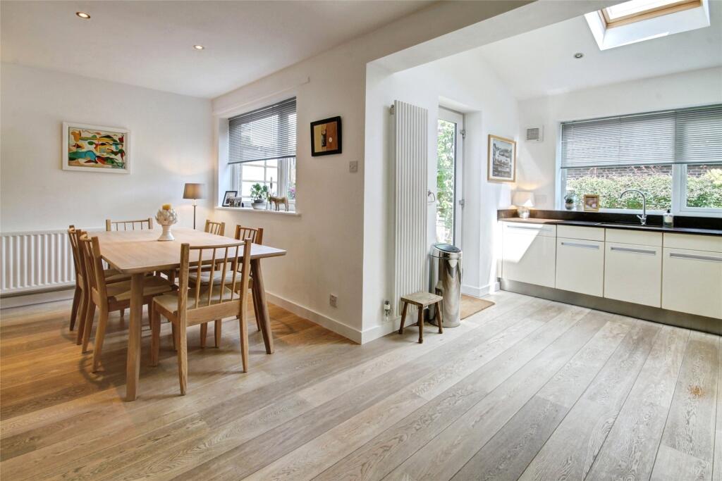 Kitchen Diner
