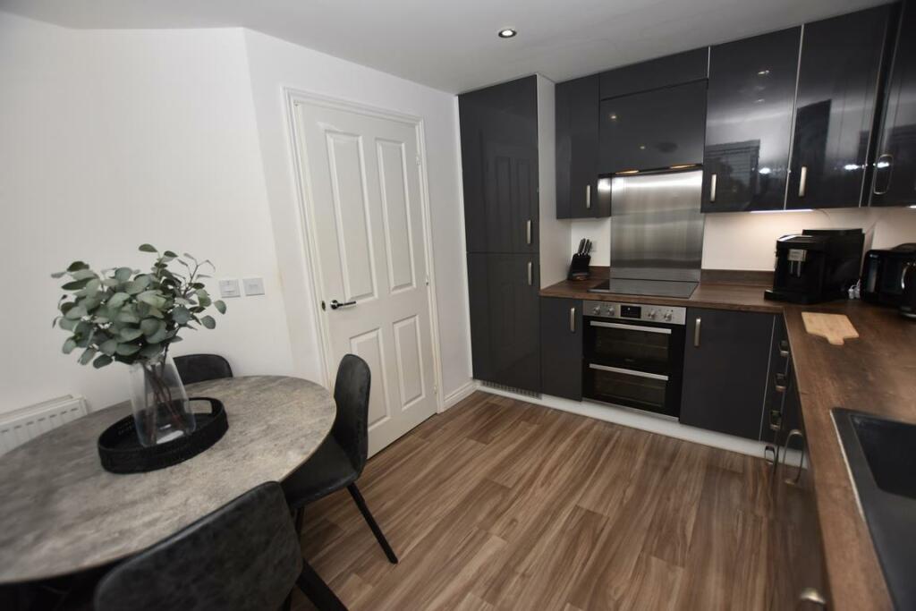 DSC_0111 - Copy (4).JPG