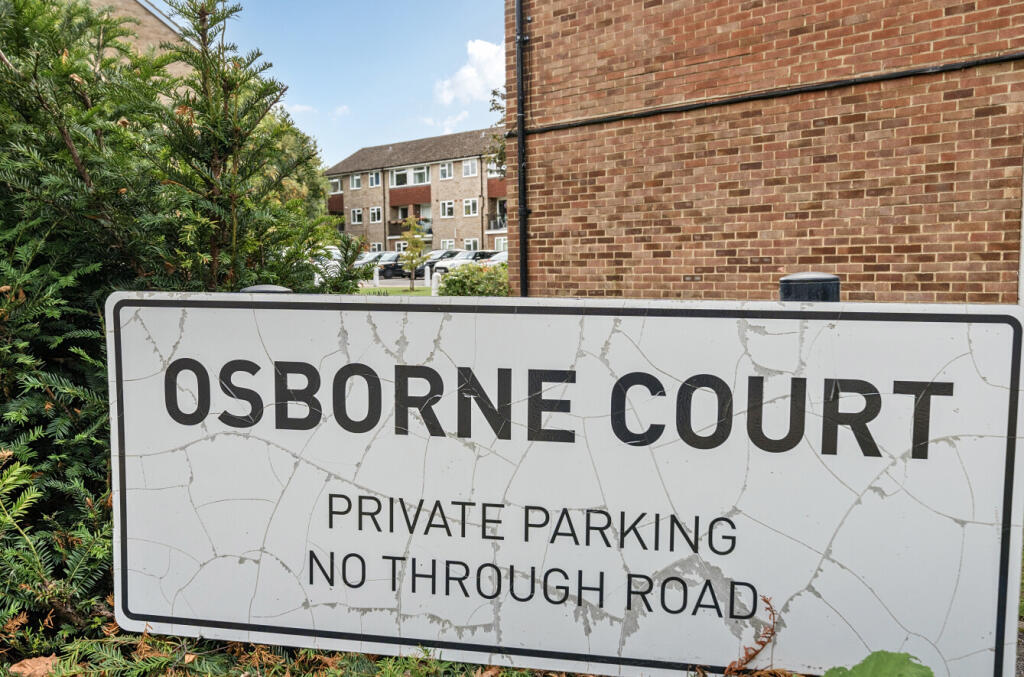 1353973-22-68c18a...