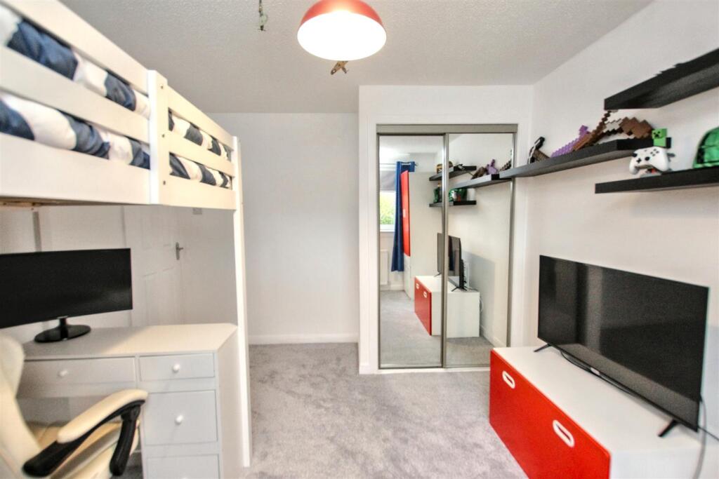 15 - Bedroom Two.jpg