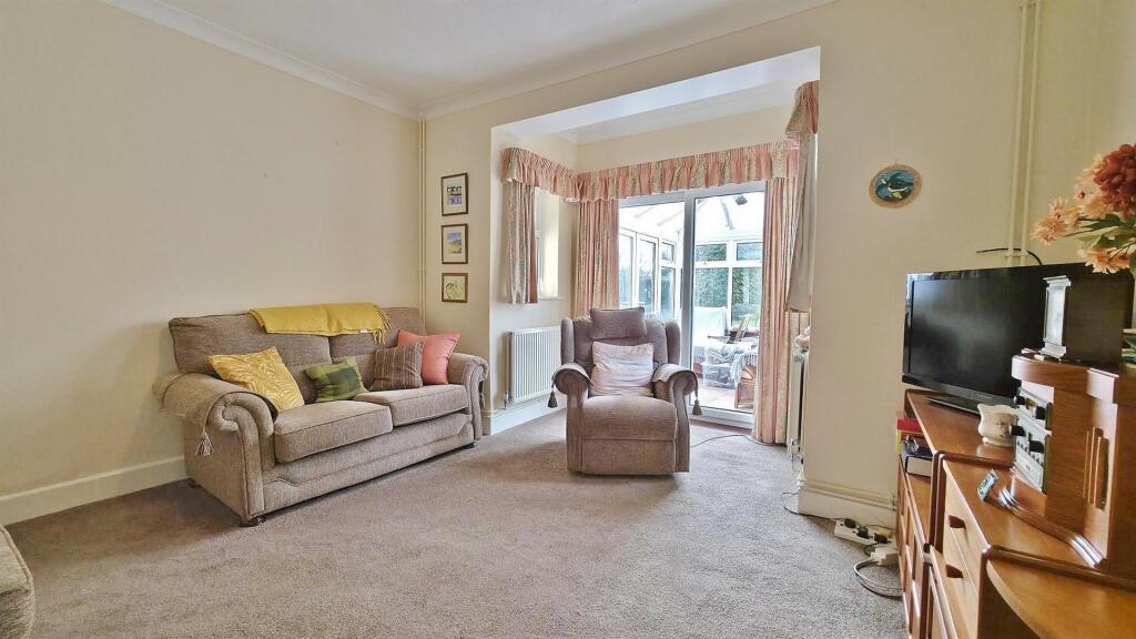 Bedroom/Sitting Room