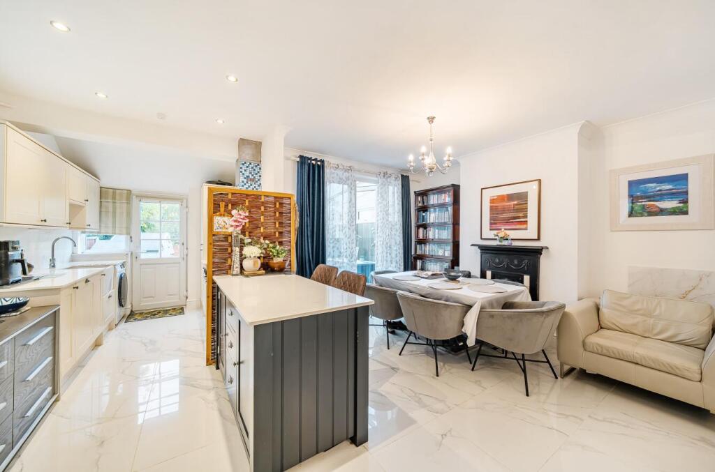 Davidson Frost-Wellings, DFW, Bullhead Road, WD6, 