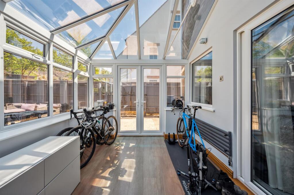 Conservatory to French doors.jpg