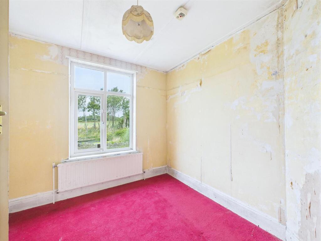 3-bedroom detached bungalow  (10).jpg