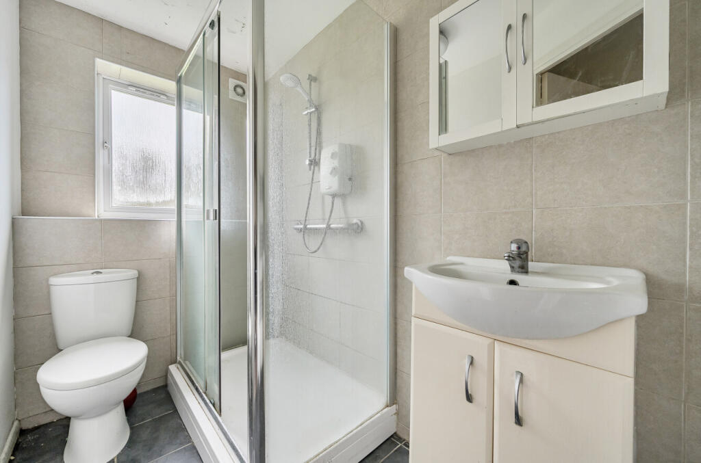 1377269-2-691c411...