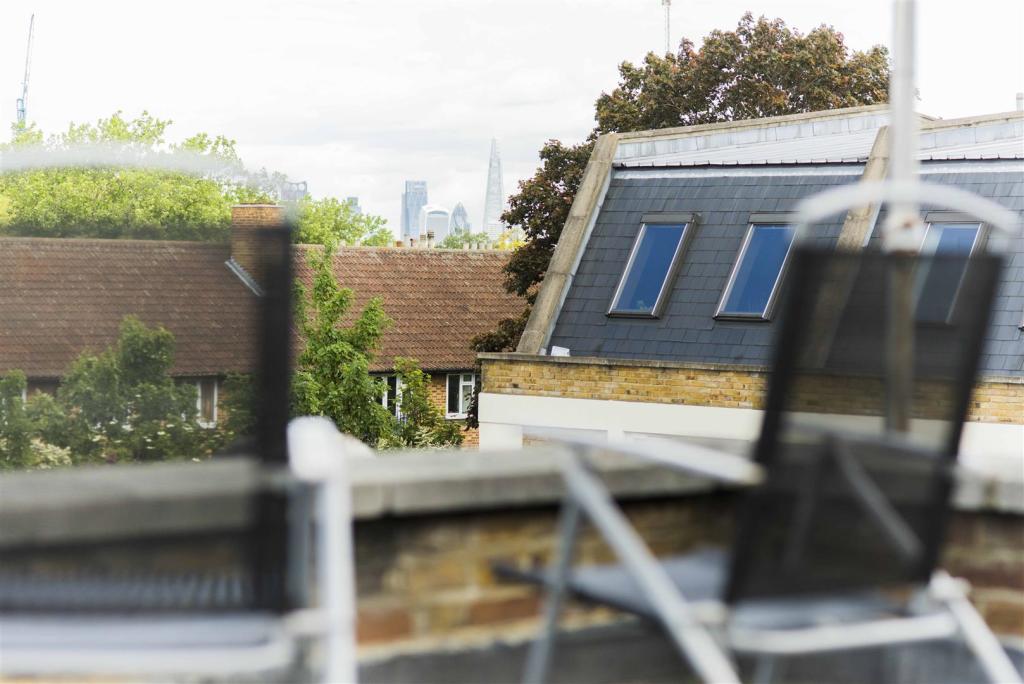 Roof (2).jpg