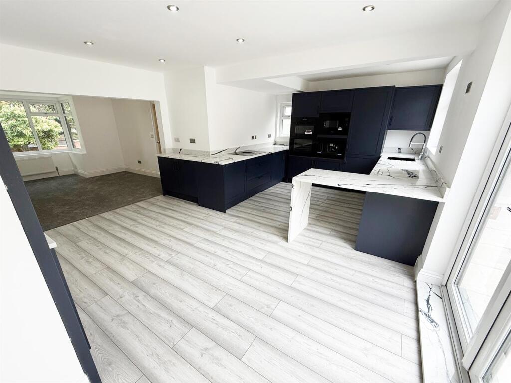 Open Plan Kitchen, Dining &amp; Sitting Room (3).jpg