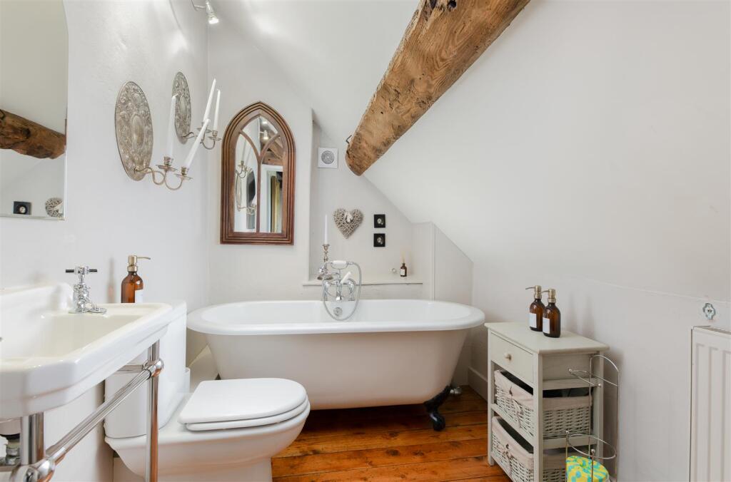 Lovedays Cottage-15.jpg