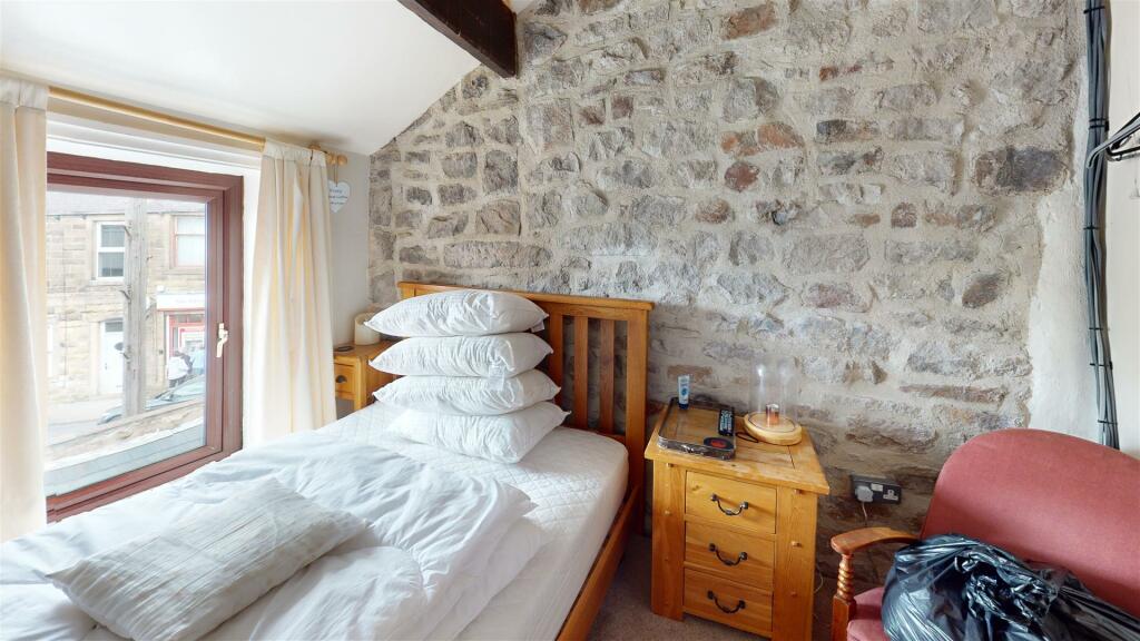 Irish-Bar-Bedroom(2).jpg