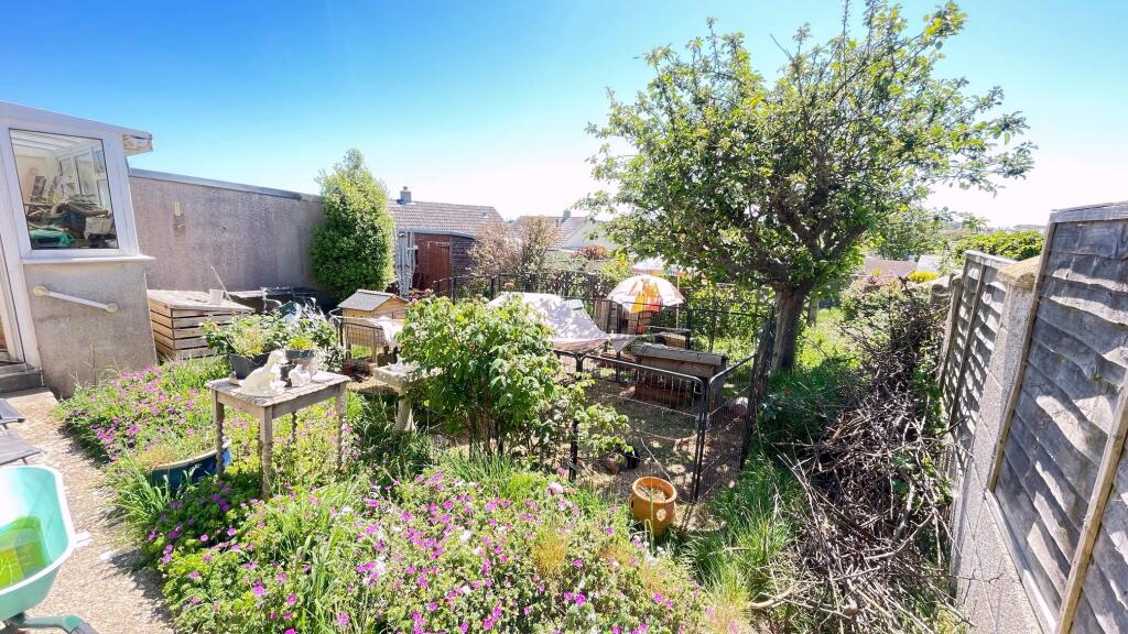 Garden 4