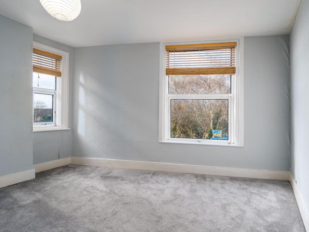 Double Bedroom (view a)