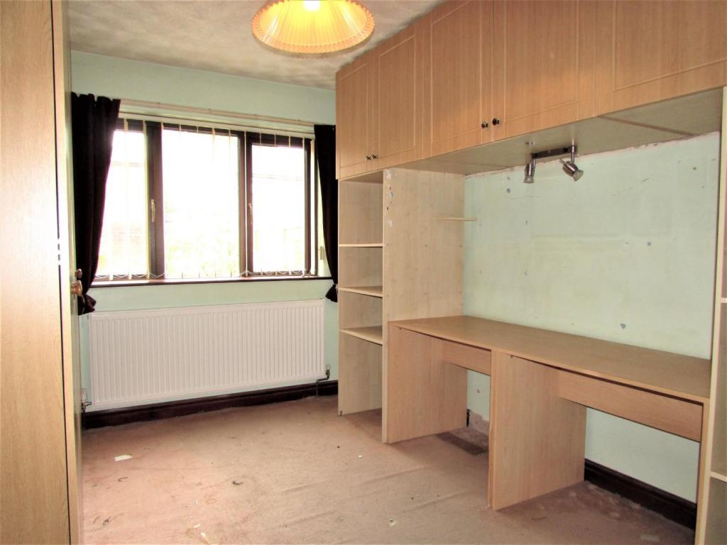 SilverbirchWay10bed2.JPG