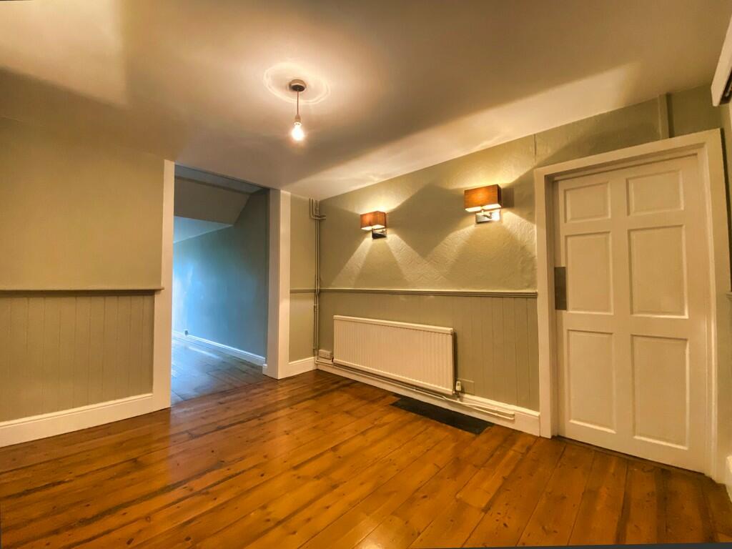 Photo 02-05-2024,...