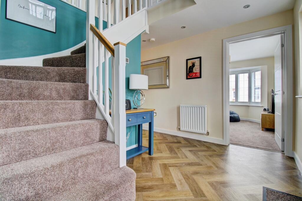 Entrance Hallway (alt view)