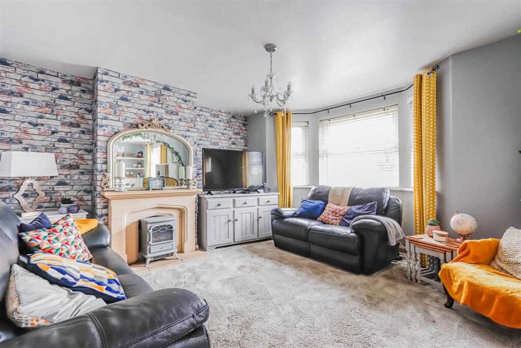 Hywel Cres -17.jpg