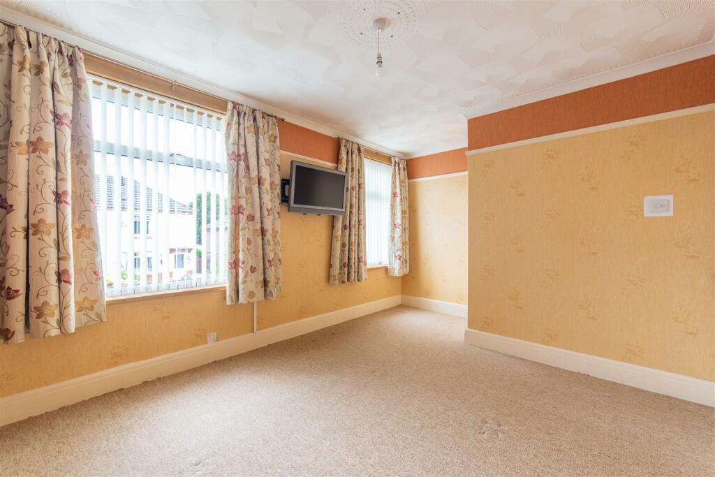 1 Clarke Avenue-2.jpg