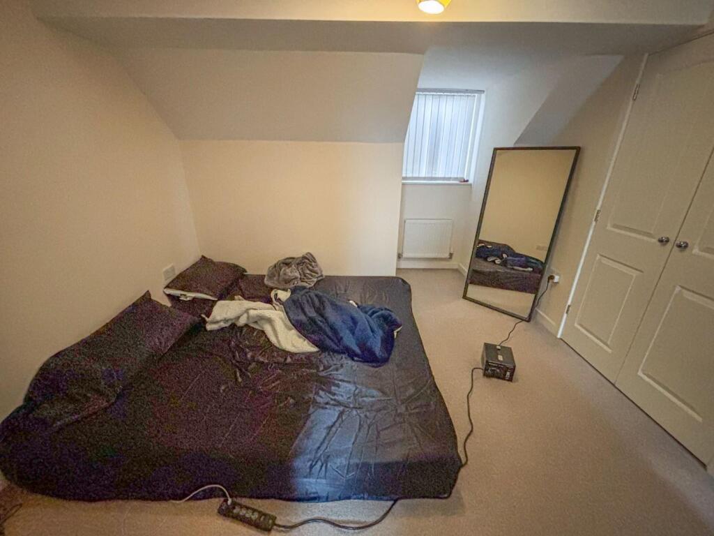 tlc_ab94a997-15a2-4ed2-9b59-0b36a2173dae_79fcee4.j