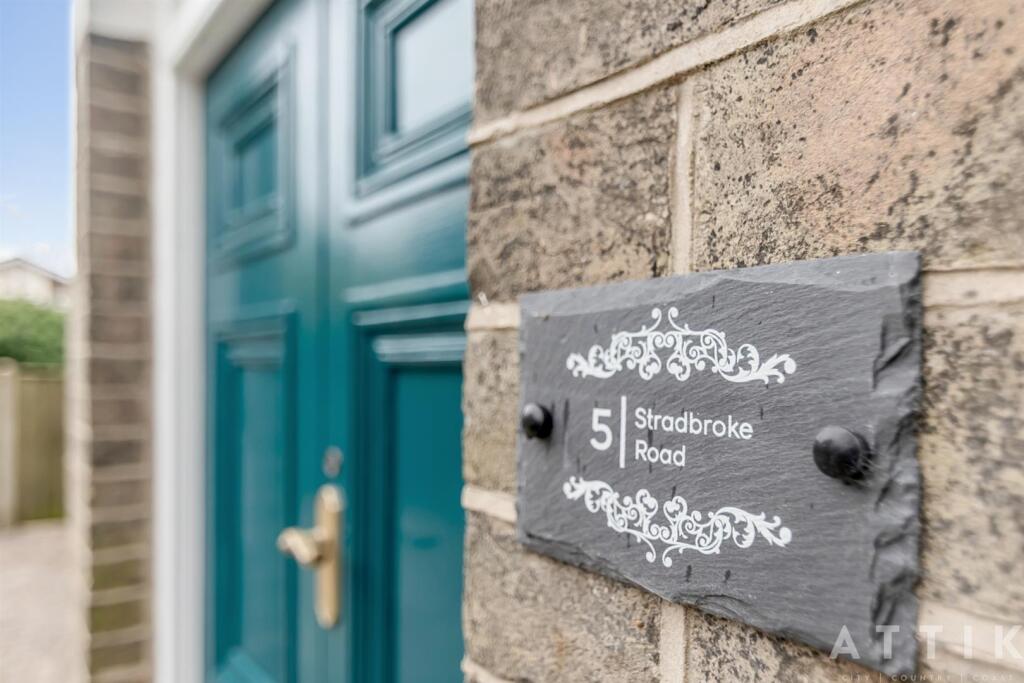 Attik 5, Stradbroke Road Gorleston, NR31 7AQ (52).