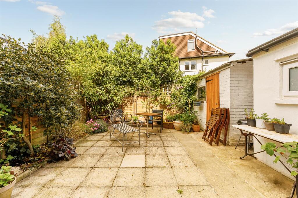 49 Grafton Road-10.jpg