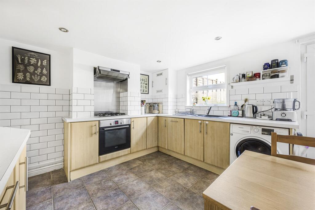 Kitchen/Breakfast Ro