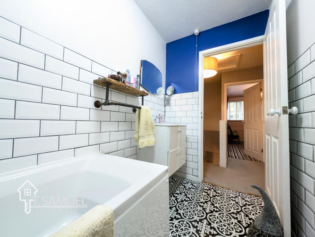 Upstairs Bathroom