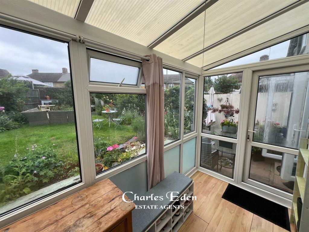 LEAN TO/UTILITY ROOM