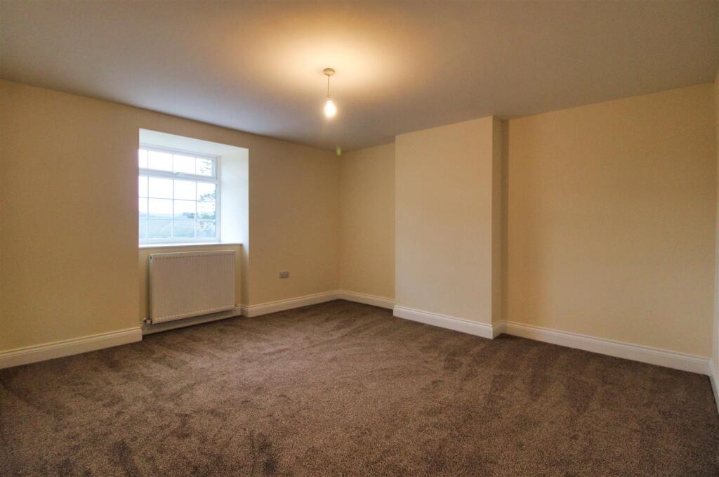 Bedroom One.jpg