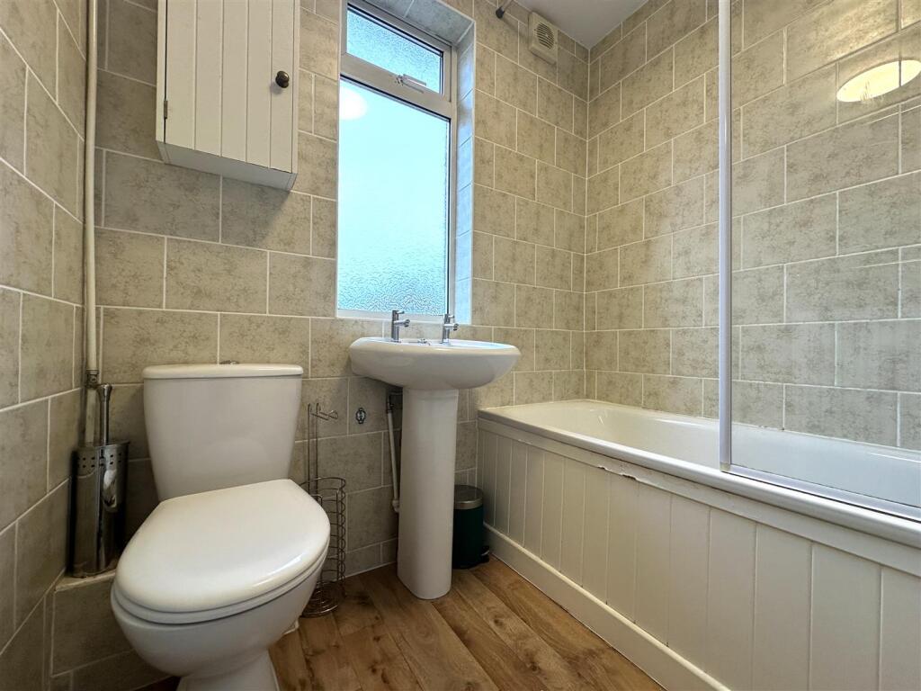 3 Boverton Rd_6