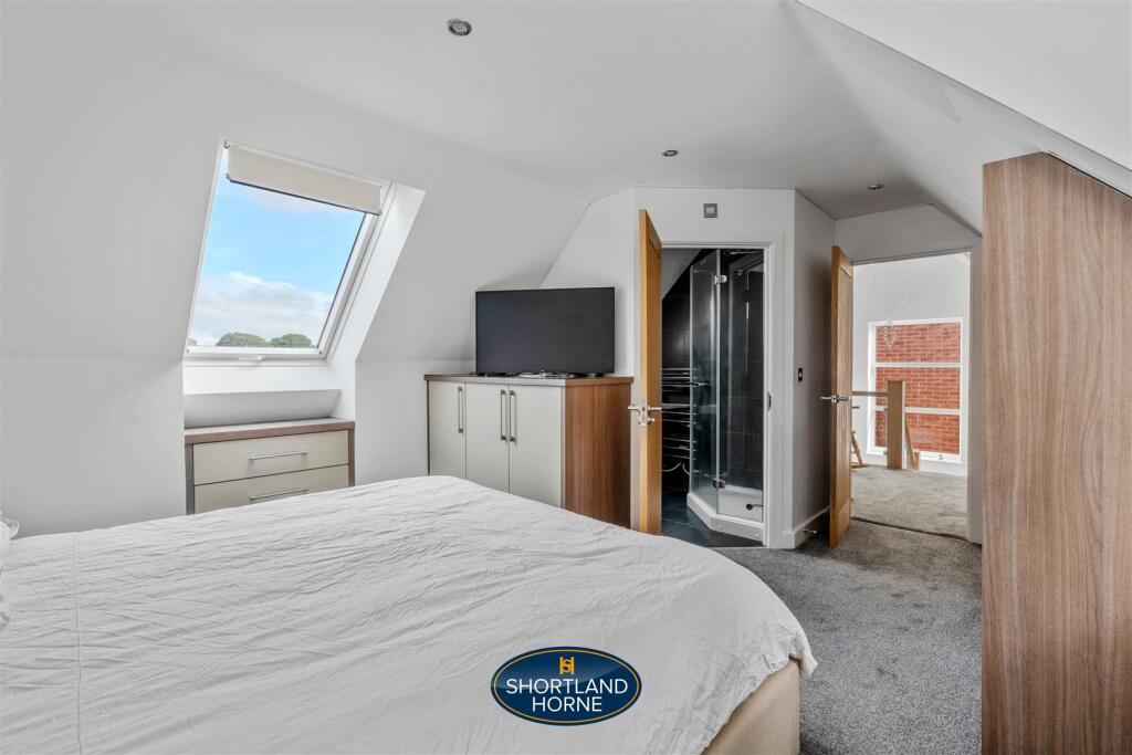 2 Evergreen Close WM (7 of 49).jpg