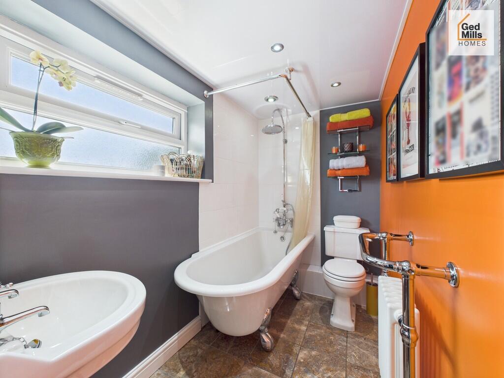 CAM04261G0-PR0062...